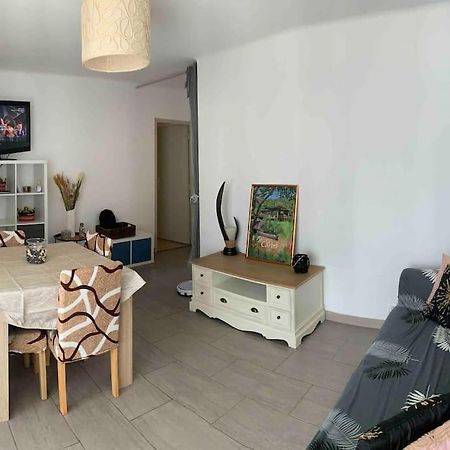 Appartement Familial En Bord De Mer Ла-Сейн-сюр-Мер Екстер'єр фото