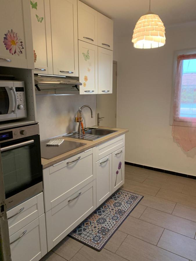 Appartement Familial En Bord De Mer Ла-Сейн-сюр-Мер Екстер'єр фото